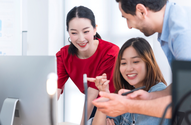 asian-colleague-male-female-friend-casual-dress-meeting-consult-work-together-with-fun-happiness-successful-brainstorm-workplace-business-partners-relation-ideas-concept 1 asian-colleague-male-female-friend-casual-dress-meeting-consult-work-together-with-fun-happiness-successful-brainstorm-workplace-business-partners-relation-ideas-concept 1